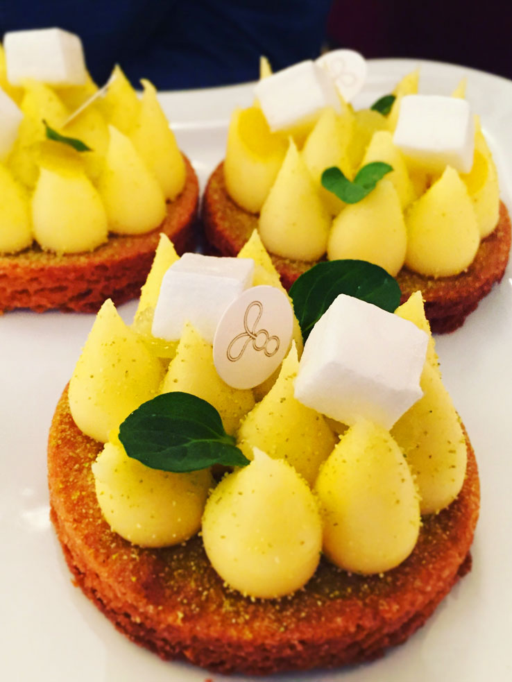 Lemon tart from Brasserie Thoumieux at brunch, in Paris