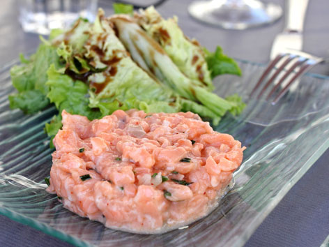 Salmon tartare from Avignon, France