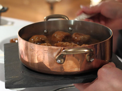 Pieds et paquets, a dish of tripe and trotters, from Avignon, France