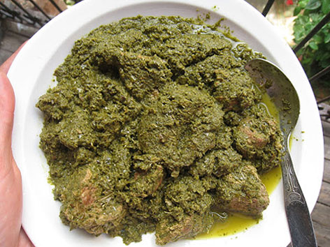 Ravitoto is made from pounded cassava leaves in Madagascar