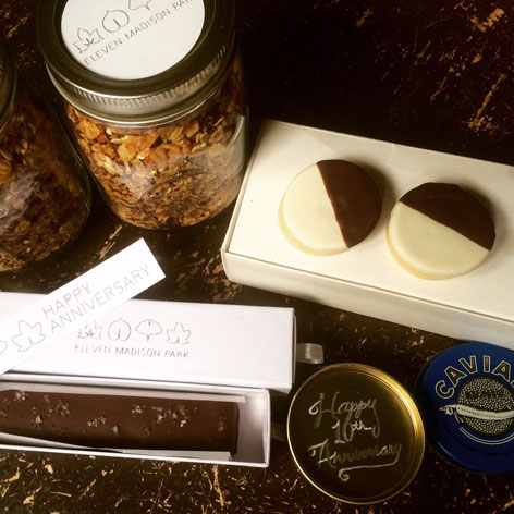 Take-home granola gift and cookies from Eleven Madison Park, New York