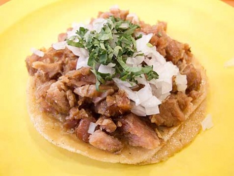 A taco de suadero from Tacos Alvaro O. in Mexico City.